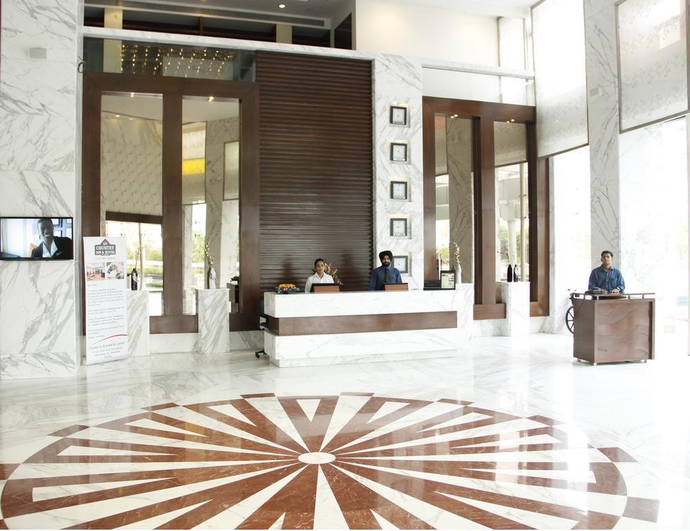Country Inn & Suites By Radisson, Батинда Екстериор снимка